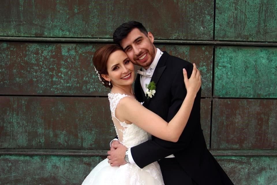 Ana Cecilia Díaz de León Balderas y Eduardo Daniel González Flores