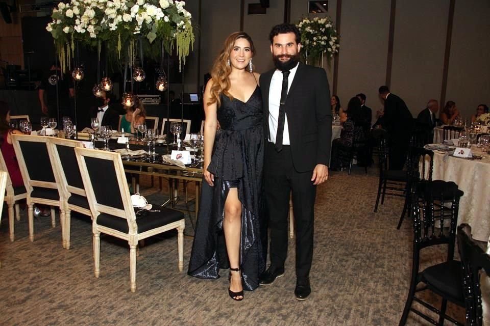 Tania Sánchez y Eduardo López