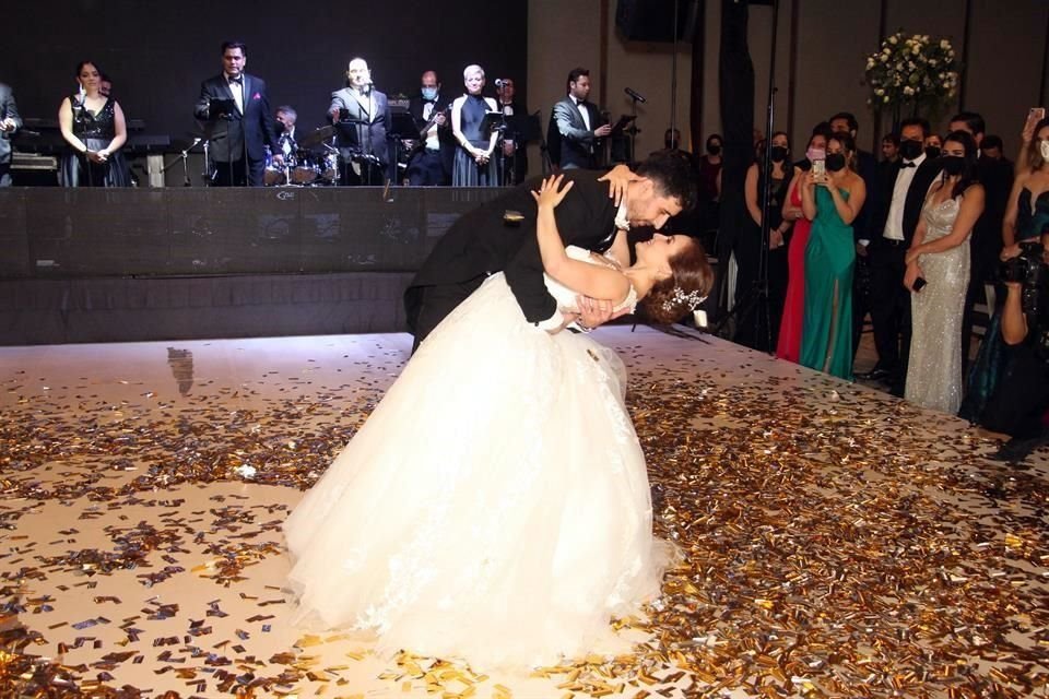 Eduardo Daniel González Flores y Ana Cecilia Díaz de León Balderas