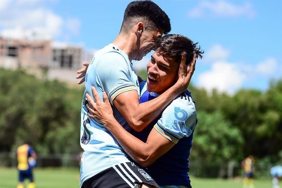 La categoría Sub 18 de Tigres, que venía de vencer por 6-0 a Pumas, goleó por 5-0 al Atlético de San Luis.
