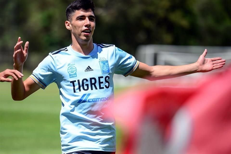 Leonardo Flores le metió cinco goles a Pumas la jornada pasada y hoy le hizo un doblete al San Luis; tiene 9 goles en el Torneo Grita MéxicoA21 de la categoría Sub 18.