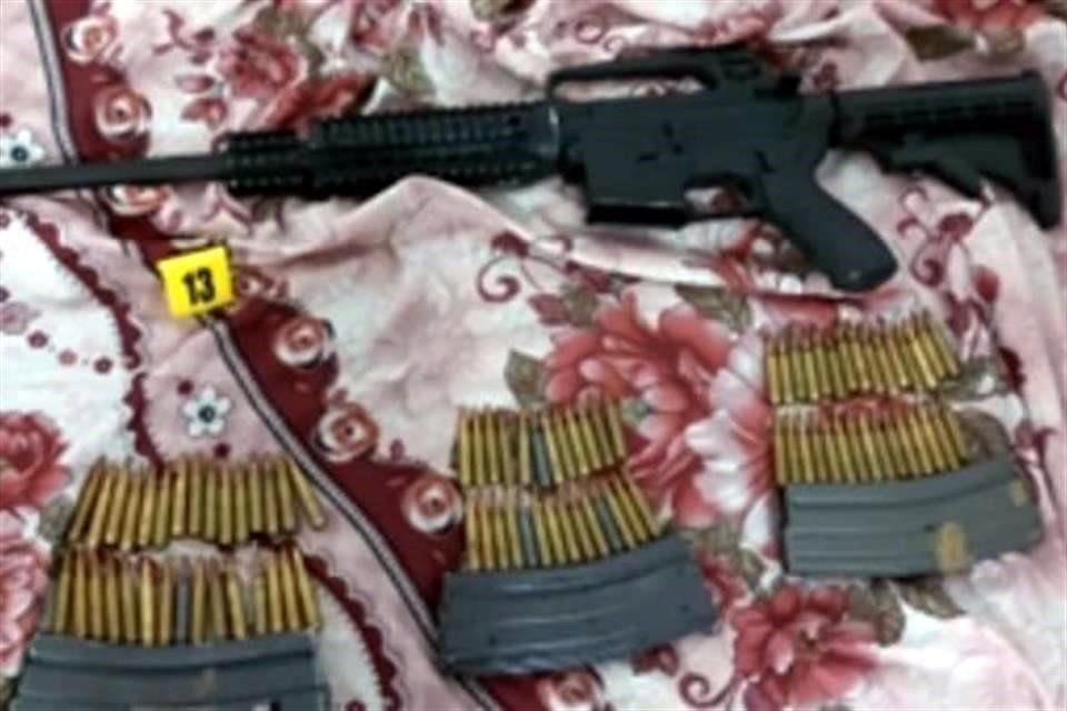 Además de delitos contra la salud y secuestro, a los procesados se les imputa posesión de armas de fuego de uso exclusivo del Ejército.