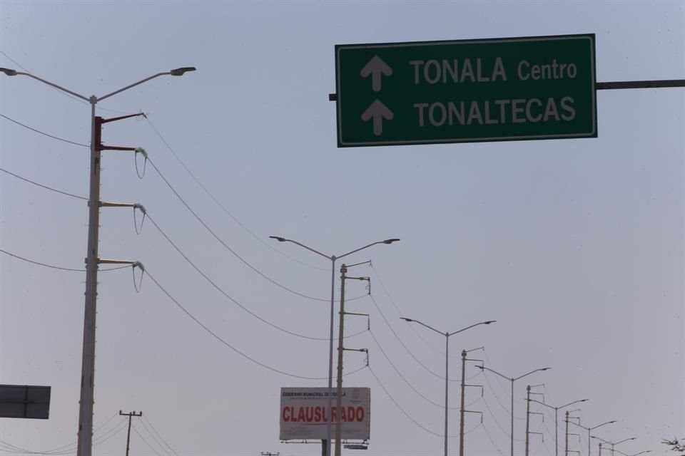 Tonalá busca nueva empresa que se encargue de operar alumbrado público, pero su ex 'socio' Mexiled SA de CV se resiste a perder el negocio.