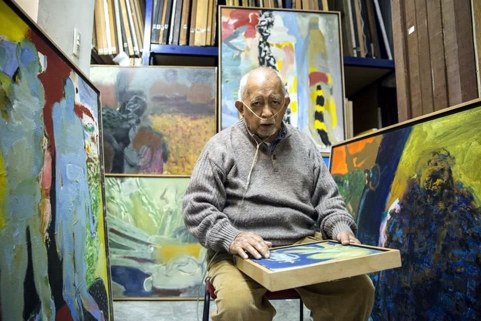 Gilberto Aceves Navarro falleció el 20 de octubre de 2019 a los 88 años. En la imagen, en 2018, a punto de inaugurar una exposición en la Galería del Seminario de Cultura Mexicana.