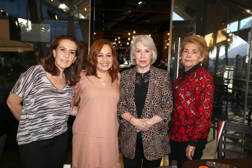 Rebeca Castro, Mendy Machuca, Rosalba de Pola y Patricia Martínez de Pinillos