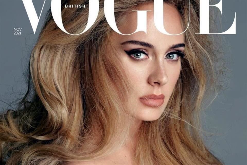 Adele se convierte en la portada de noviembre de la edición británica y estadounidense de Vogue; revela historias de su vida privada.