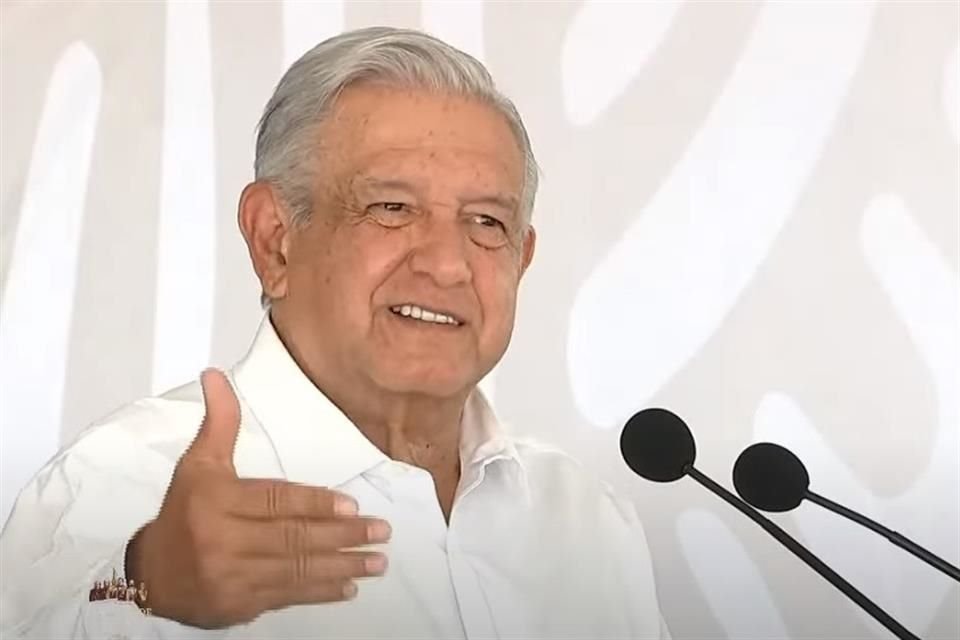 Andrés Manuel López Obrador, Presidente de México.