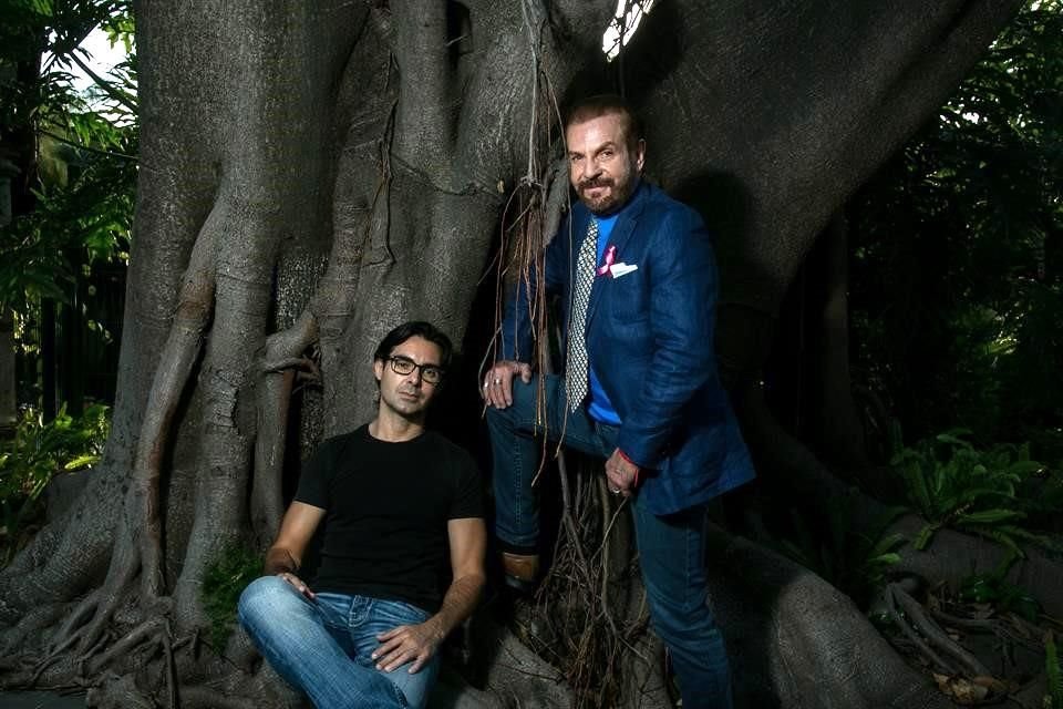 Erenesto D'alessio comparte ahora el escenario con Alejandro Tomassi.