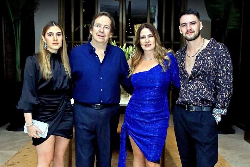Florencia Hinojosa, Sergio Gutiérrez Muguerza, Alejandra Hinojosa de Gutiérrez y Federico Hinojosa