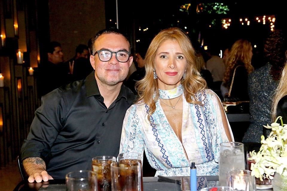 Jaime Villarreal y Gina Piñeyro