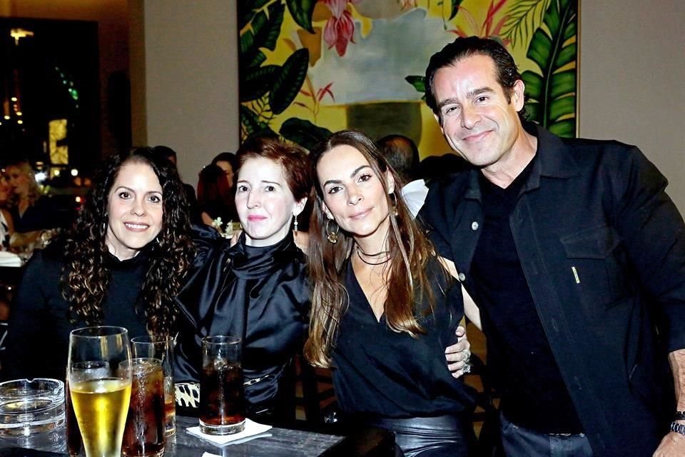 Tera Cavazos, Baby Rodríguez, Fernanda García de Elizondo y Ernesto Elizondo