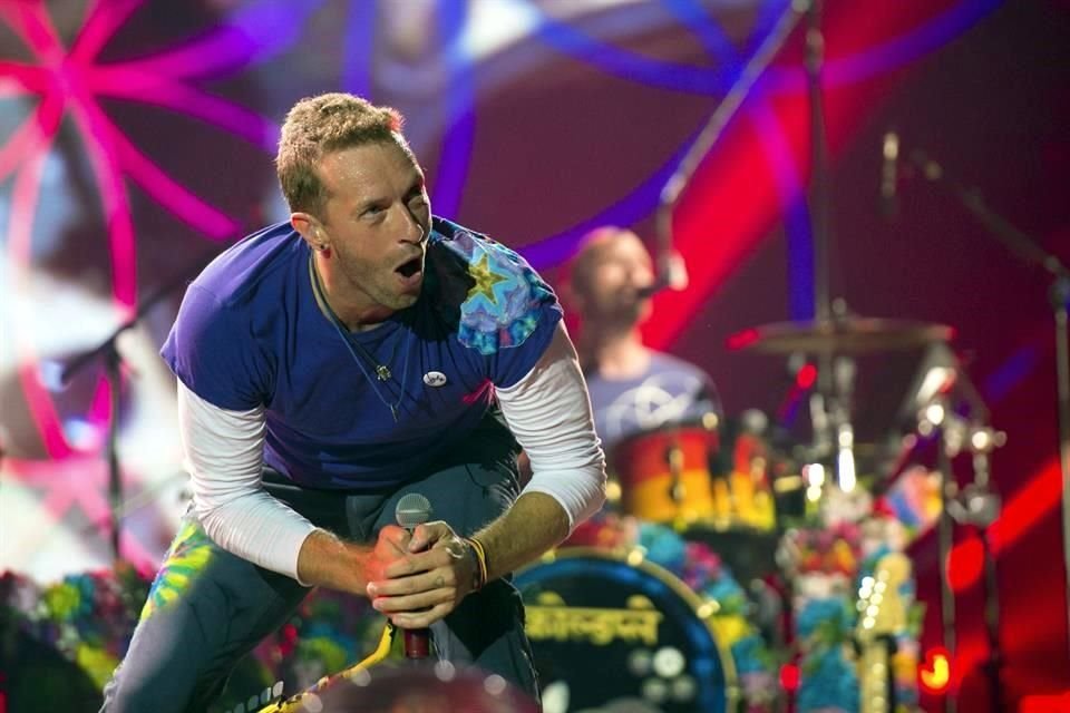 La agrupación liderada por Chris Martin se ha comprometido a que su Music of the Spheres World Tour sea sustentable, además de que por cada boleto vendido se plantará un árbol.