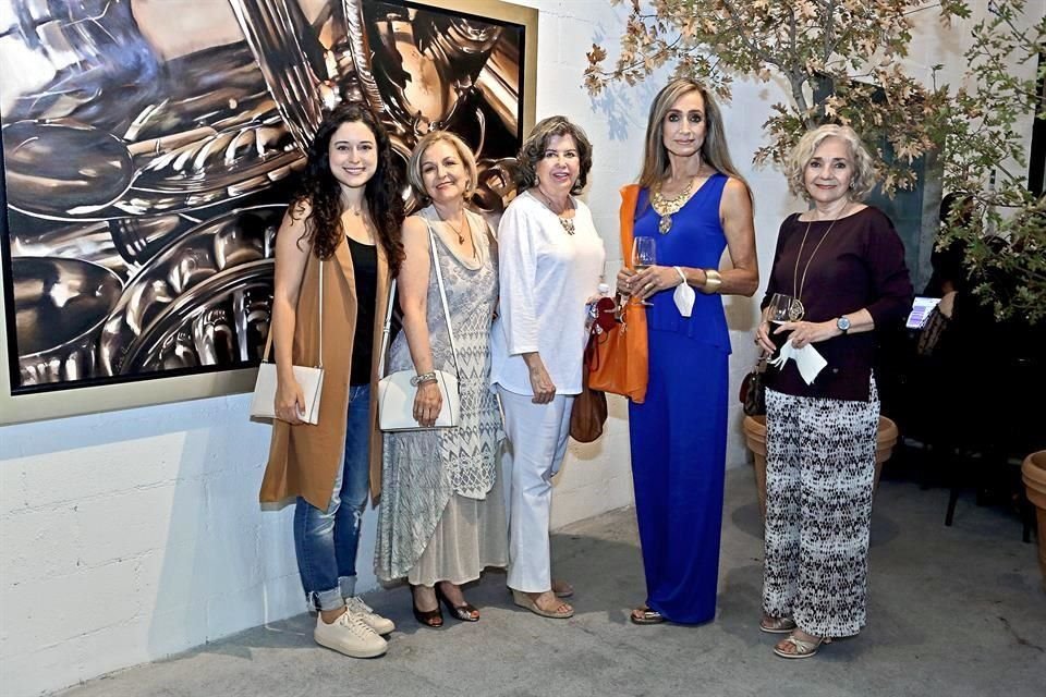 Susana Cantú, Mariela Coindreau, Laura G. Morales, Alexandra Castro y Yolanda Garza