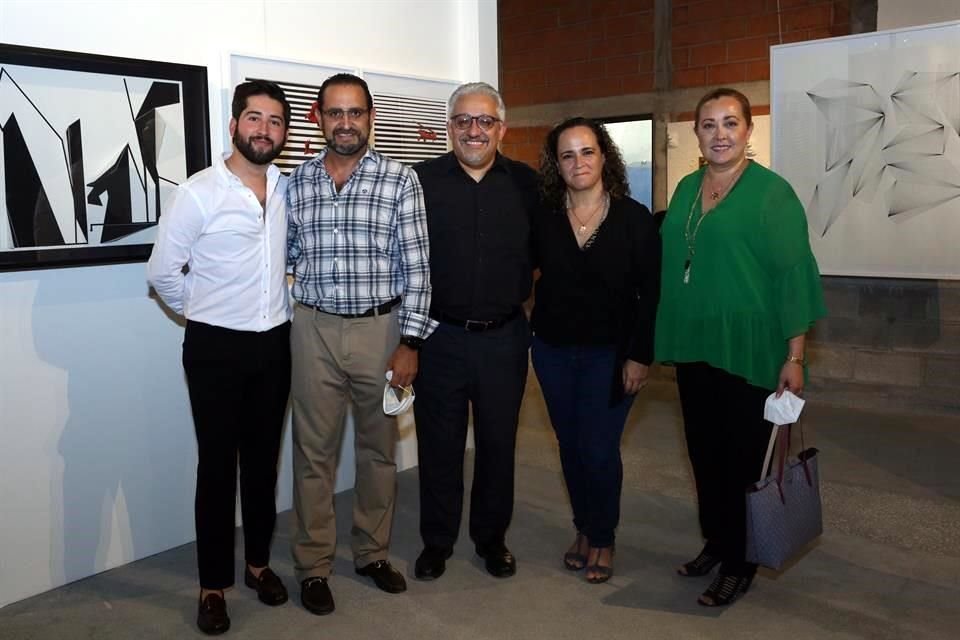 Hugo Ramírez, Rodrigo Ortega, Juan Carlos Treviño, Irma del Rayo y Consuelo Ibarra