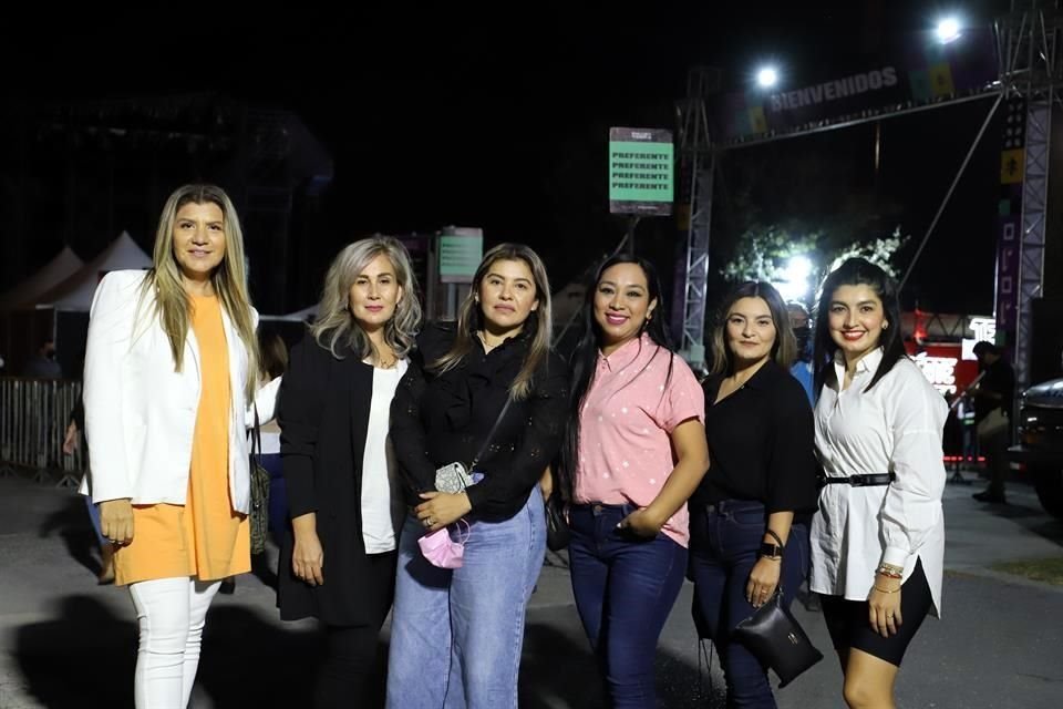 Montserrat Martínez, Graciela Silva, Eréndira Vargas, Bianca Martínez, Walkiria Vargas, Yurika Vargas 