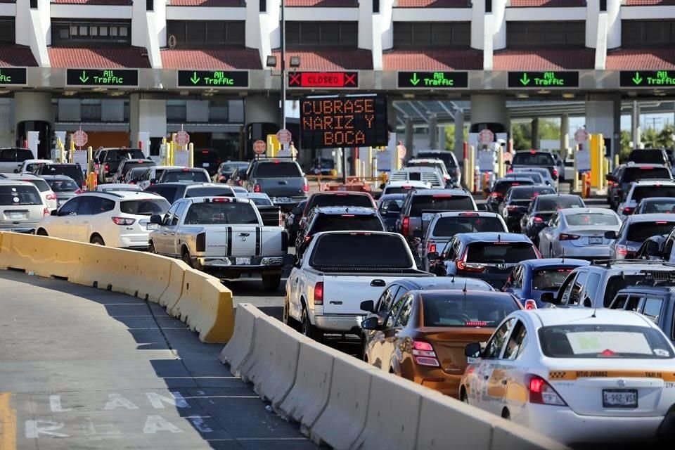La Casa Blanca reafirmó que se mantiene el plan para reabrir la frontera terreste con México el 8 de noviembre.