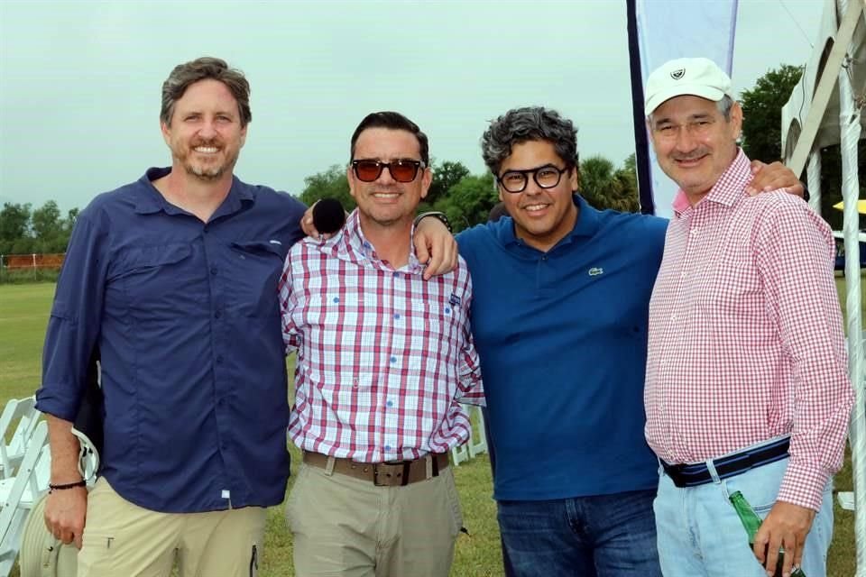 Cristhian  Denora, Marco Vega, Diego Hernández y Ricardo de la Garza