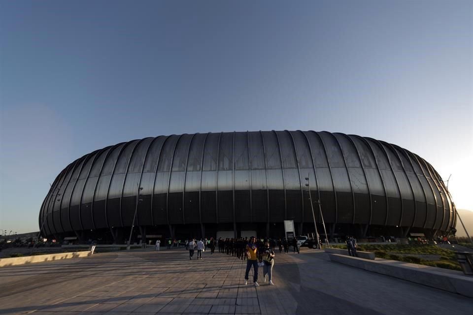 Observa los detalles del ambiente de la Final Rayados-América por la Concachampions.