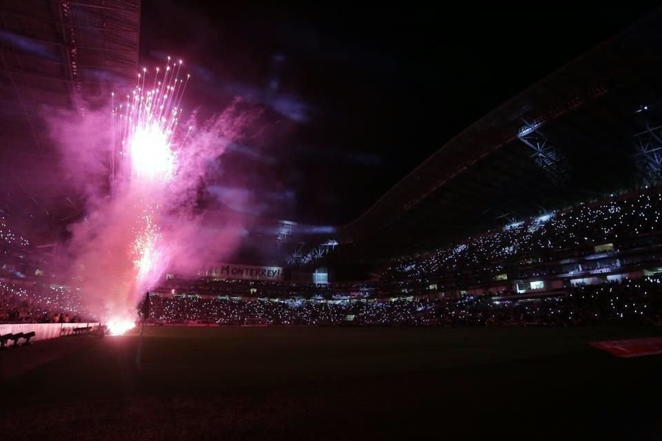 La inauguración de la Final fue espectacular.