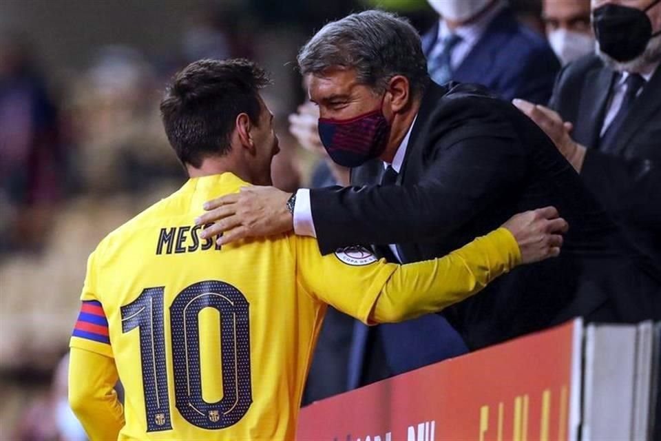 Messi está dolido con el presidente del Barcelona, Joan Laporta.