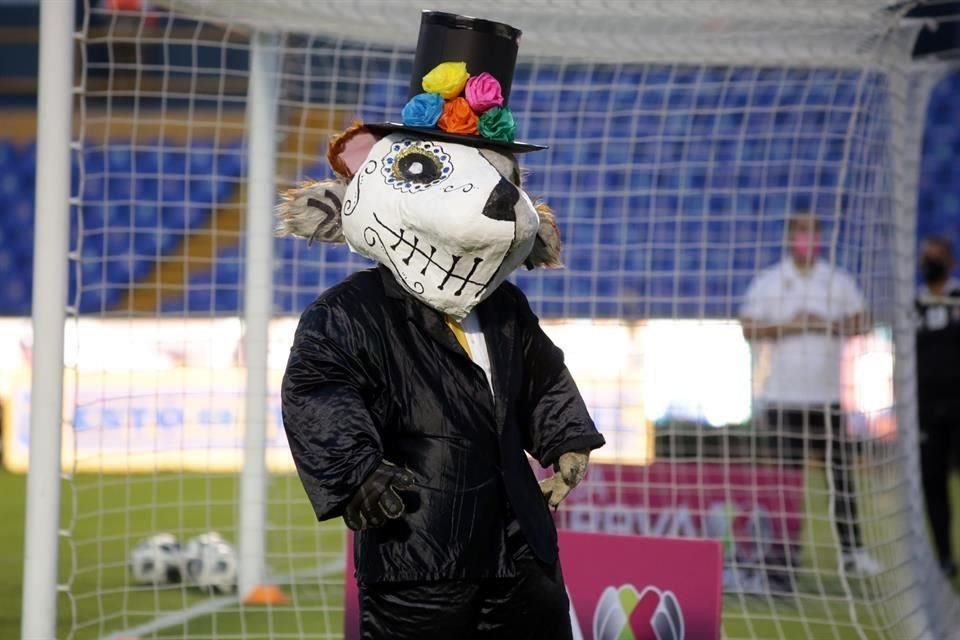 En el Uni la afición felina se preparó para ver a sus Tigres golear a Juárez.