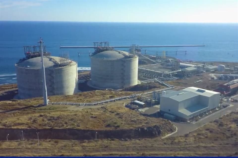 La fusión permitirá consolidar los activos de Sempra LNG e IEnova en infraestructura energética.