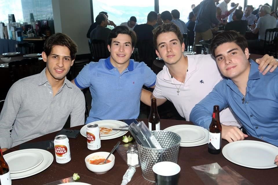 José Patricio Villanueva, Daniel Escamilla, Patricio Escalante y Alejandro Garza