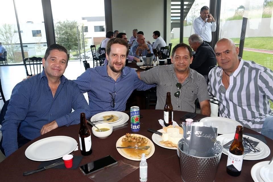 Samuel Rubio, Héctor Tassinari, Homero Livas y Eduardo Saldaña