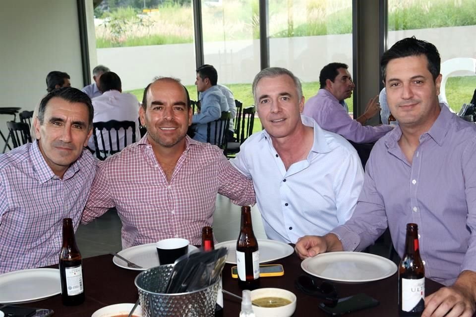 Alejandro Guitérrez, Rodrigo González Calderón, Manuel Gómez y Gabriel Ruiz