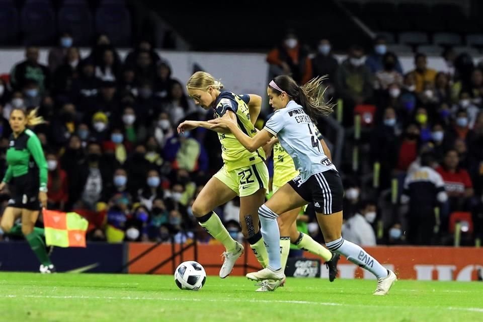 Tigres Femenil jugó bien ala defensiva, pero al final fueron sorprendidas.