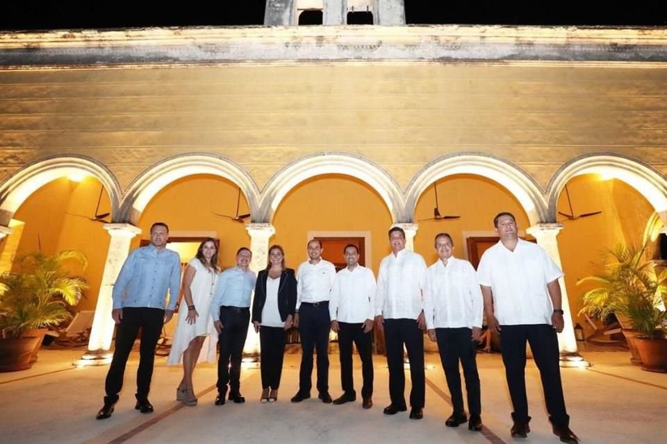 Marko Cortés, dirigente de AN, se reunió con Gobernadores del partido, excepto Martín Orozco, de Aguascalientes, quien lo ha criticado.