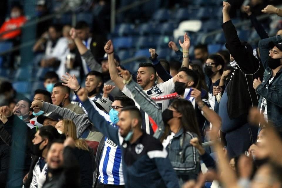 La afición regresó al Estadio BBVA para ver un partido de Liga, pero no salió feliz.