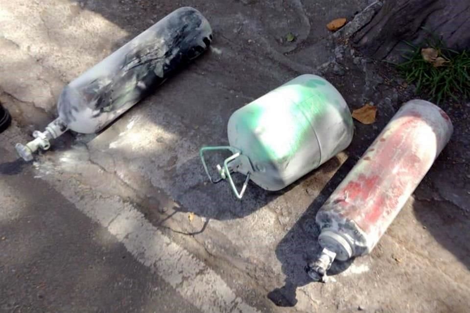 Según reportes preliminares, el tanque tenía una fuga de gas y el estallido se produjo cuando el propietario arrancó el motor.