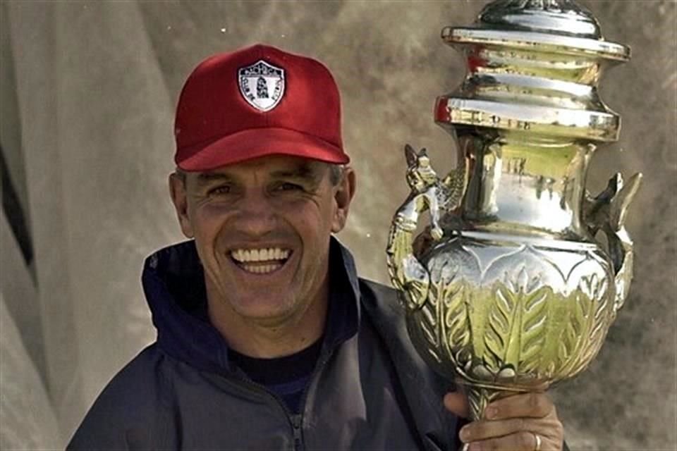 Aguirre fue campeón con Pachuca tras entrar a la Liguilla por la vía del Repechaje.
