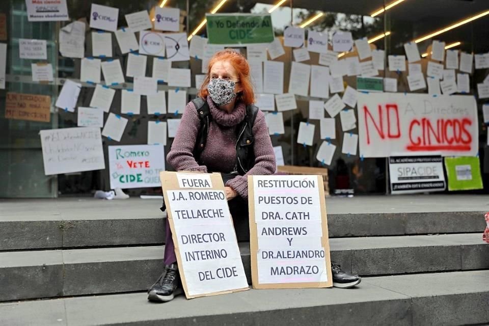 Mauricio Tenorio, profesor del CIDE, hace un recorrido desde los orígenes y transformaciones hasta los desafíos que enfrenta hoy el centro.