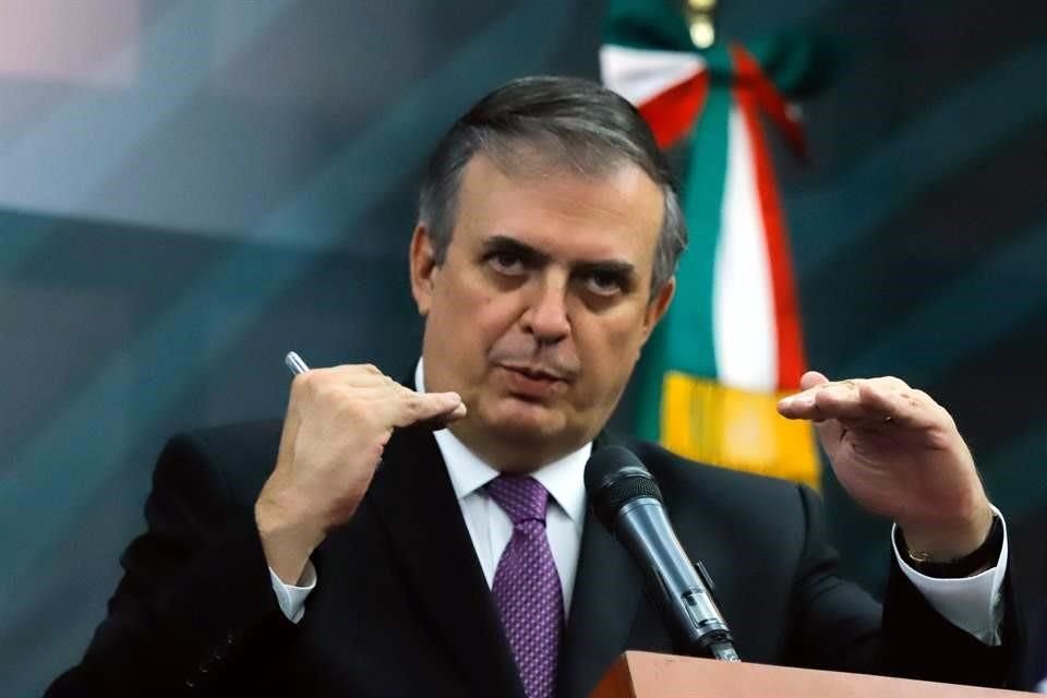 De acuerdo con el Canciller Ebrard, México no planea restricciones a los viajes pese a persistencia de variante Ómicron.