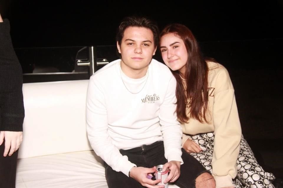 Joe Villalobos y Melissa Villarreal