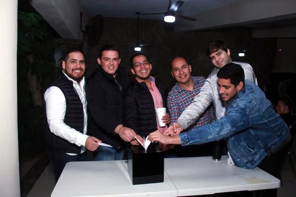 Adrián Ábrego, Jesús Mónaco, Édgar Medina, Ángel Mario Mendoza, Rafael Salinas y Kristian Medina