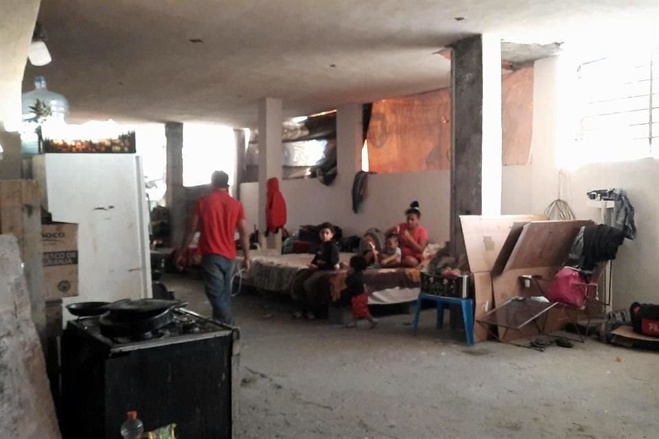 El albergue recibe a migrantes aunque empezó a funcionar para atender a drogadictos y a personas en situación de calle.