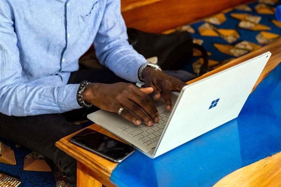 El estudio arrojó que 42 por ciento de los empleados en México ya trabajan con esquemas híbridos o totalmente remotos.