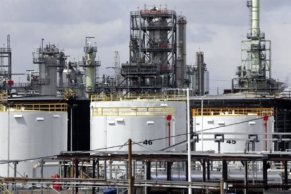 Según el Departamento de Energía de Estados Unidos, al 25 de marzo, las reservas estratégicas contaban con más de 568 millones de barriles de crudo.