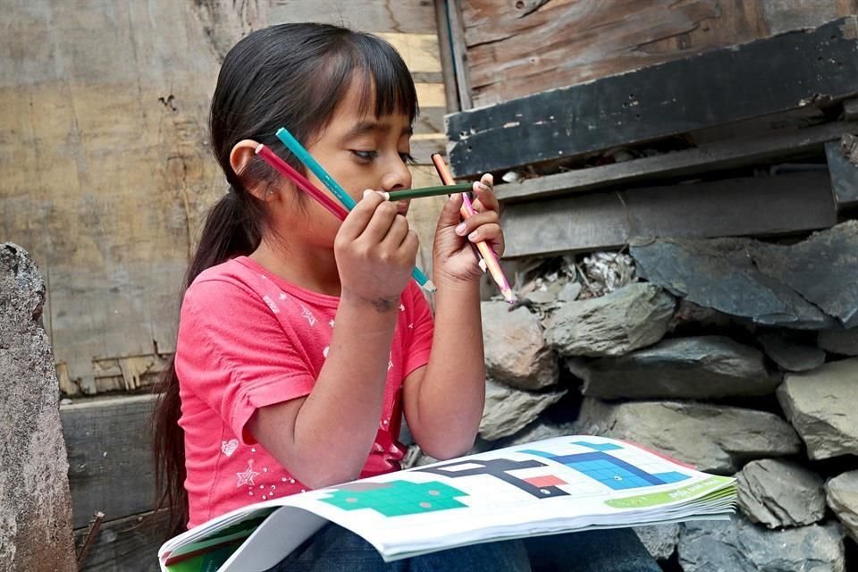 Niños de diferentes zonas marginadas de la Ciudad  siguen sin asistir a clases presenciales.