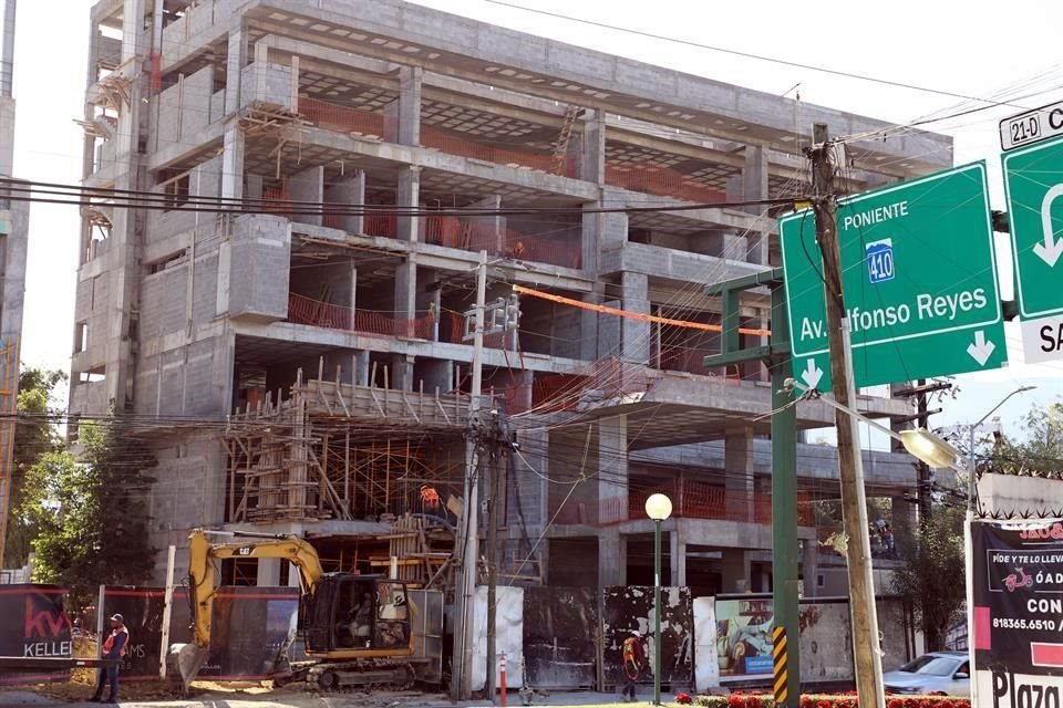 La edificación también ha generado mucho ruido que afecta a los vecinos de la zona.