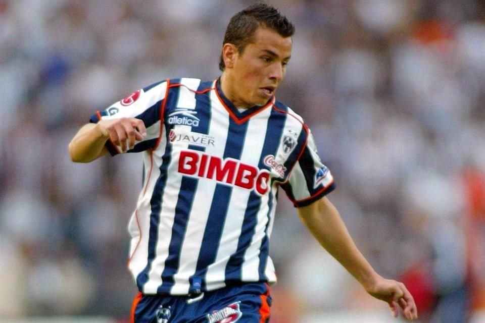 Mario Méndez pasó de Rayados a Tigres.