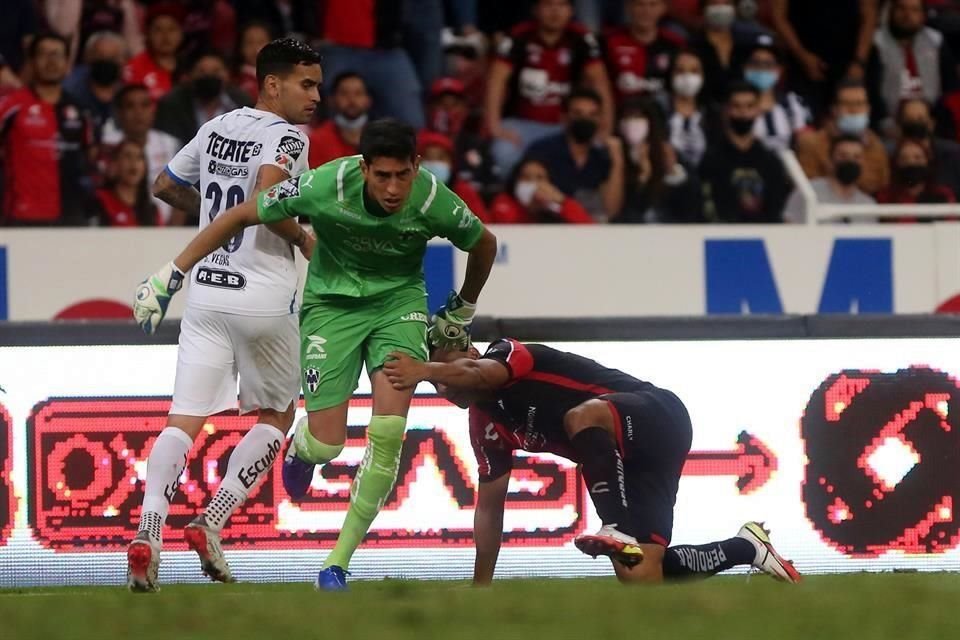 Andrada incluso buscó pelea con Jairo Torres.