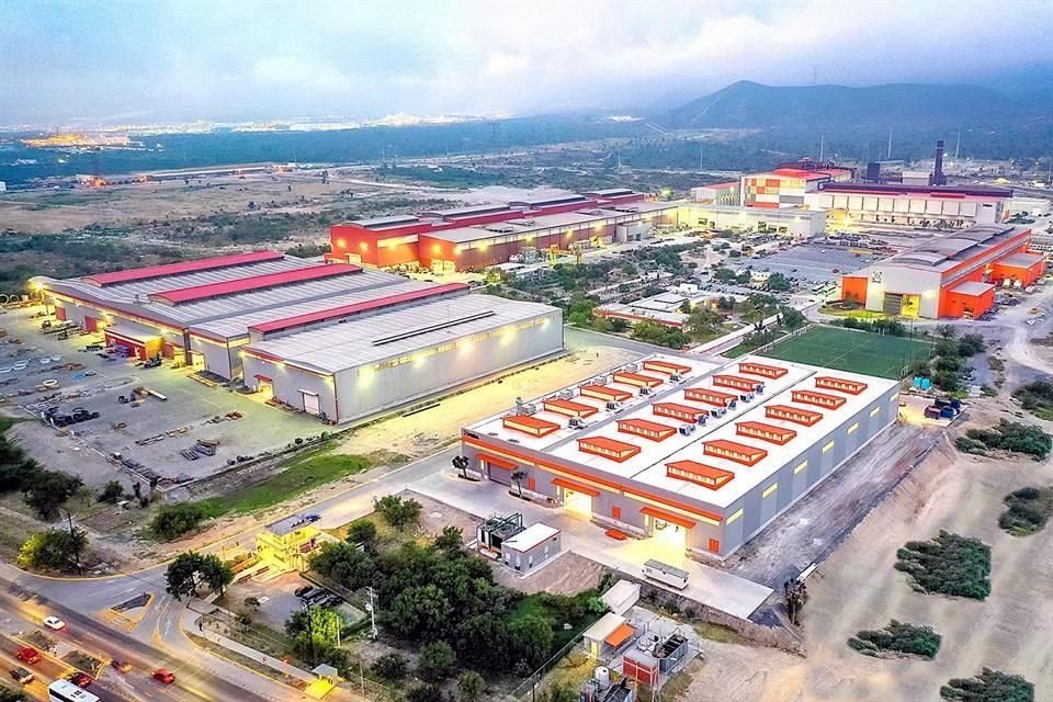 Su planta de García, N.L. emplea a más de 2 mil colaboradores y sus productos se exportan a más de 60 países alrededor del mundo.