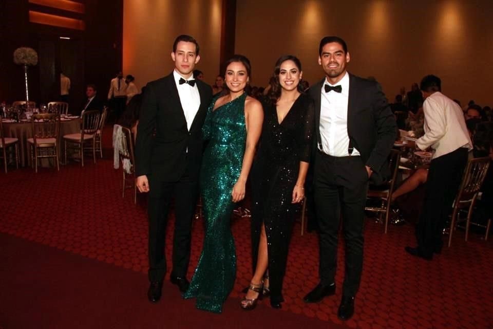 Mario Márquez, Karla Solís, Carolina Carrera y Gerardo Lerma