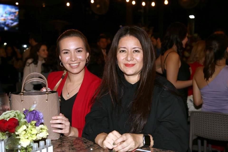Sofía Lozano y Marcela Ortiz