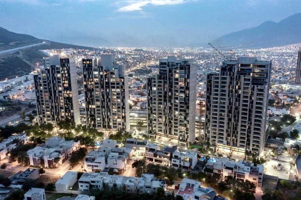 Este proyecto se lleva a cabo gracias a la sinergia de IDEKA y EDUMEL, dos empresas constructoras y de inversión con más de 40 años de experiencia en el ramo.