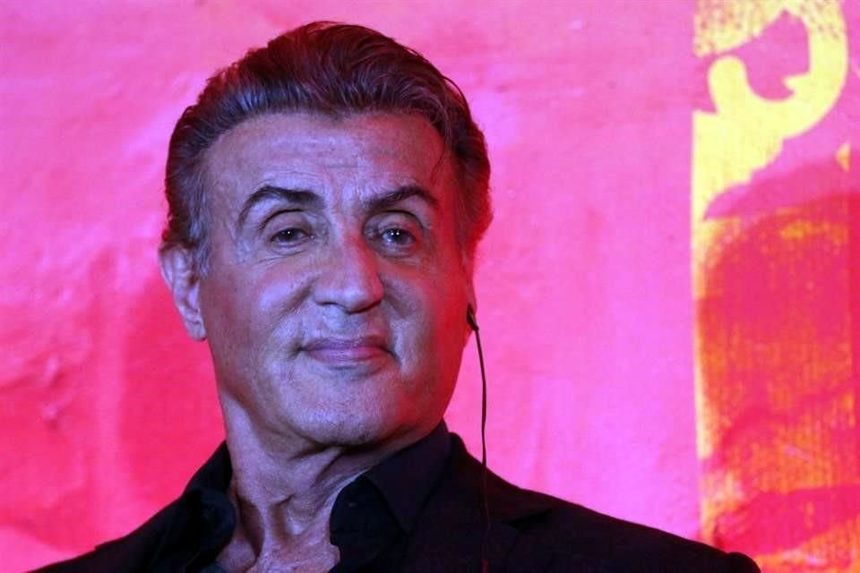 El actor Sylvester Stallone presentará sus más de 40 obras pictóricas en el Museo Osthaus de Hagen, en Alemania.